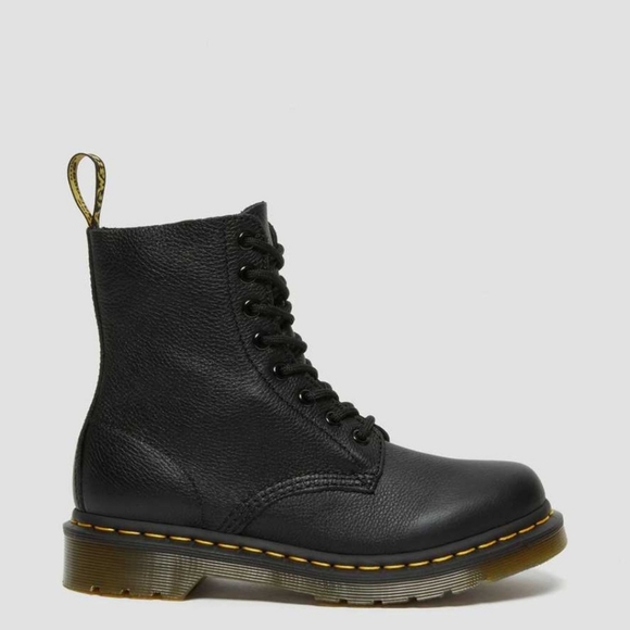 Dr. MARTENS  1460 PASCAL JY004 COLOR BLACK size 7 women's - Picture 4 of 7